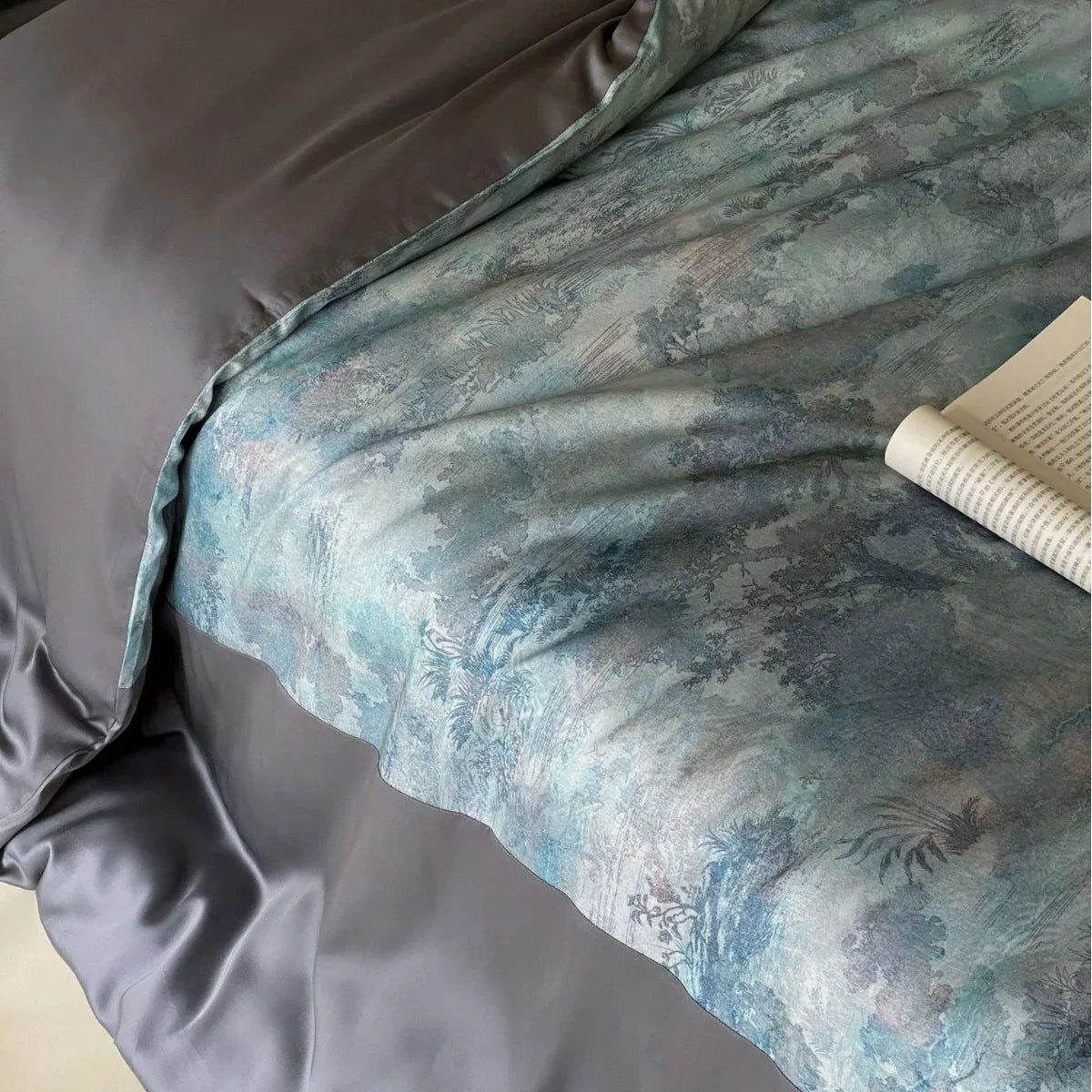 Bedding Set 4-Piece Breathable Cotton Satin Skin-Friendly