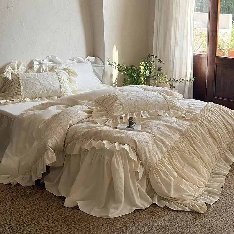 Bedding Set 4-Piece Floral Jacquard Embroidery Breathable Cotton