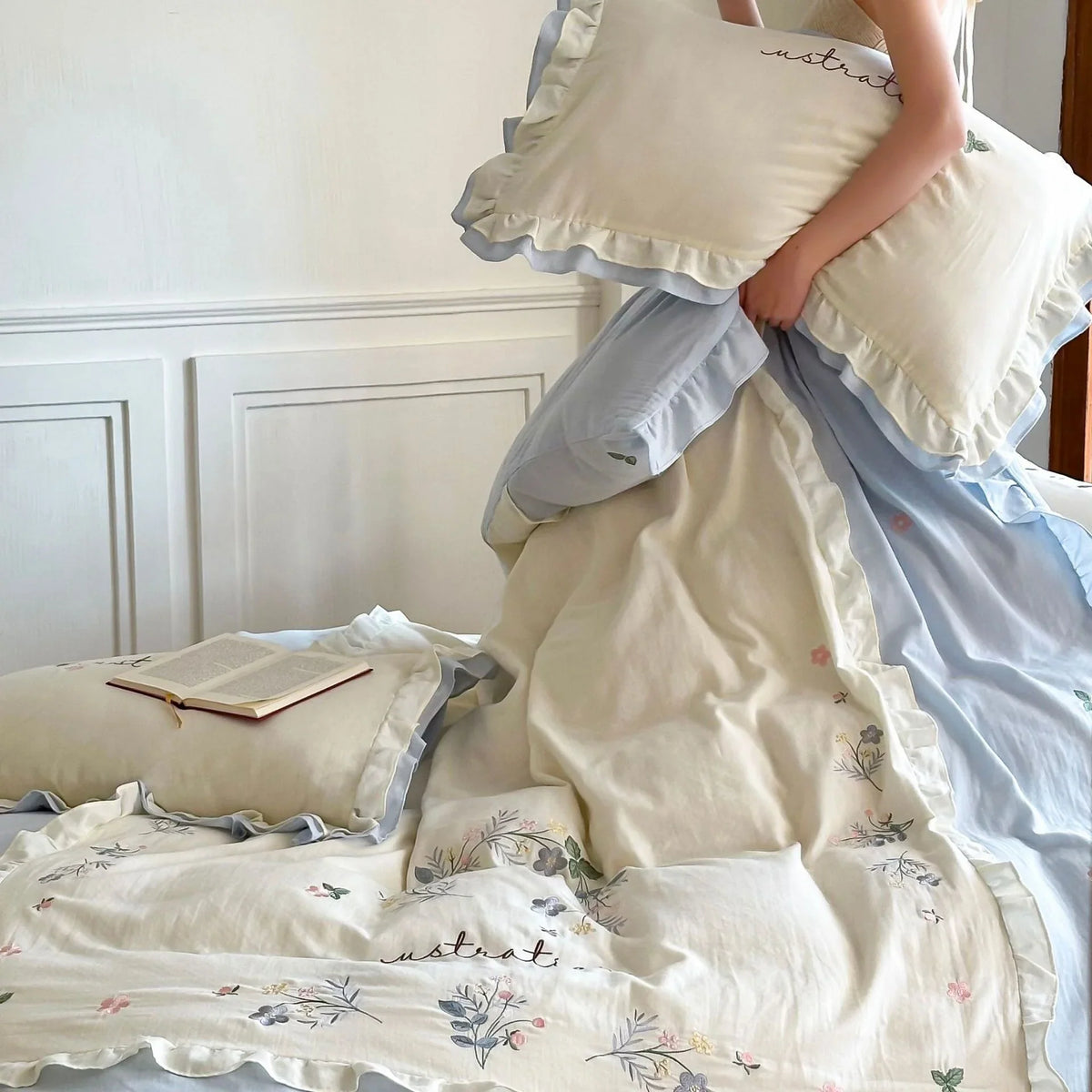 Bedding Set 4-Piece Premium Cotton Ruffled & Floral Embroidery