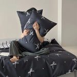 Bedding Set 4-Piece Reversible Cotton Satin