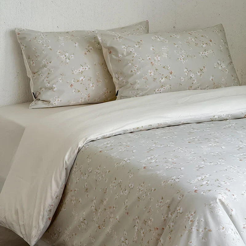 Bedding Set 4-Piece Reversible Floral Cotton Satin