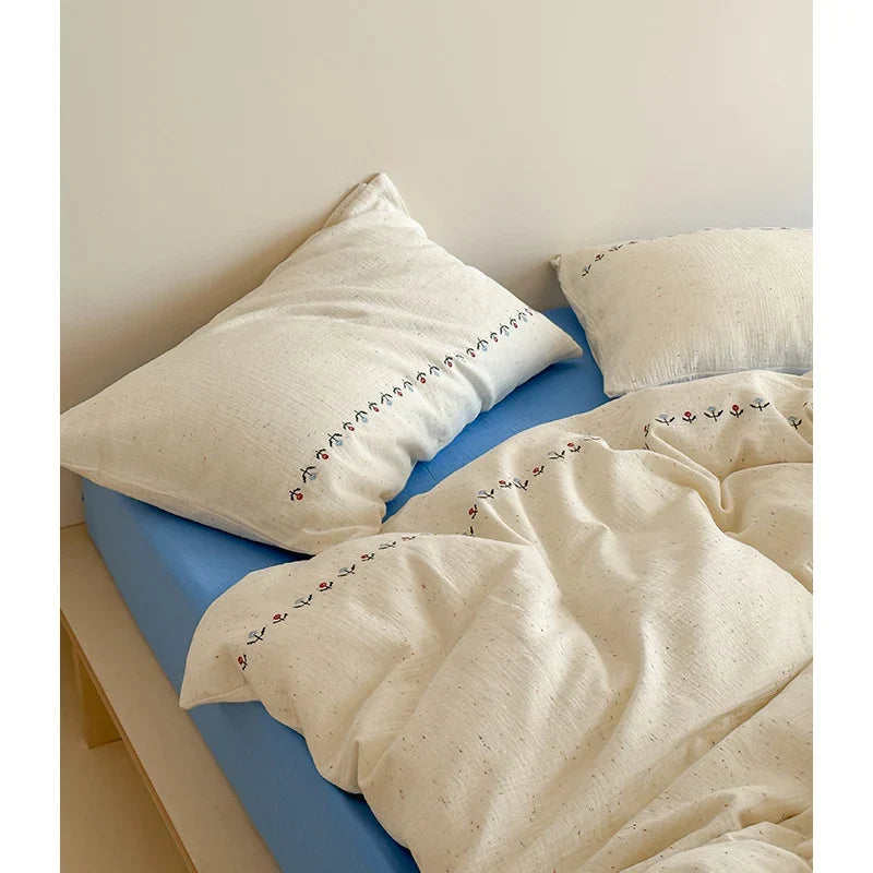 Bedding Set Breathable Cotton Gauze Embroidered Border Four Piece