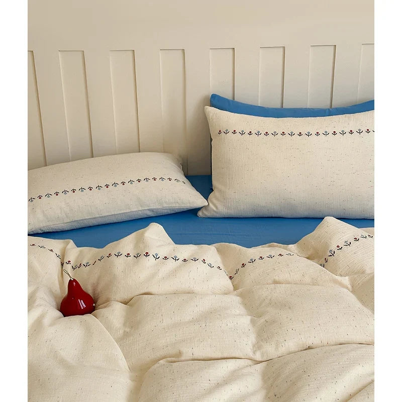 Bedding Set Breathable Cotton Gauze Embroidered Border Four Piece