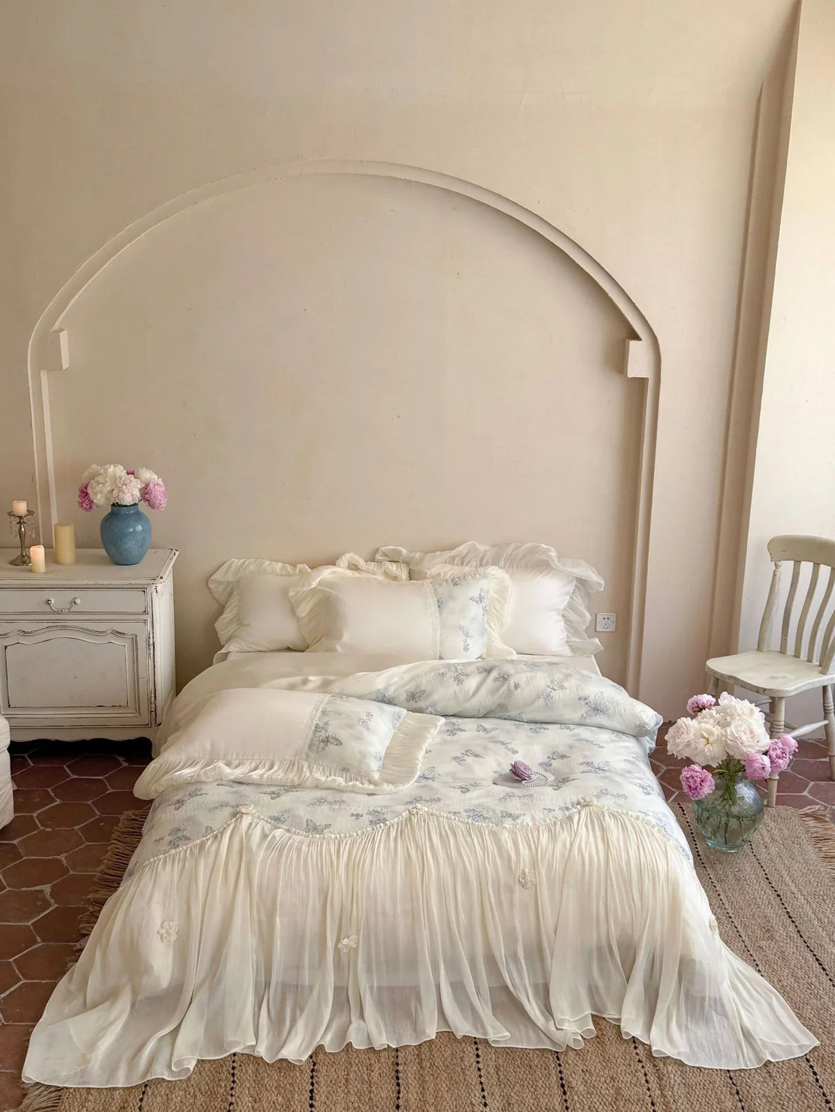 Bedding Set Cotton Blend Embroidered Butterfly