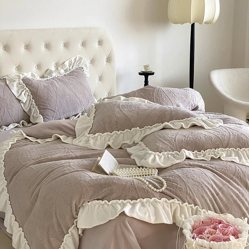 Bedding Set Cotton Blend Quilted Jacquard & Ruffle Trim
