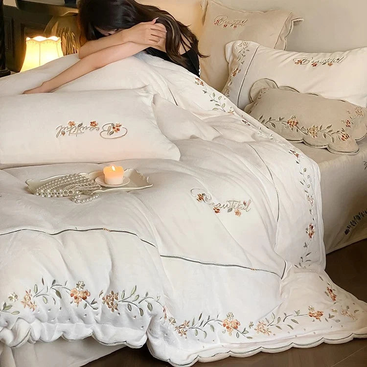 Bedding Set Cotton Percale Floral Embroidery 4-Piece