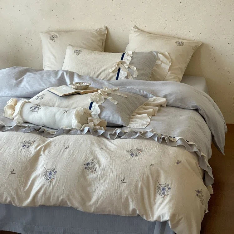 Bedding Set Cotton Satin Breathable Floral Embroidery 4-Piece