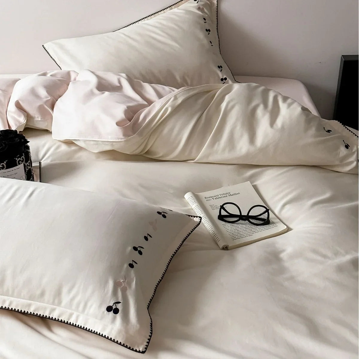Bedding Set Cotton Satin Cherry Embroidery 4-Piece