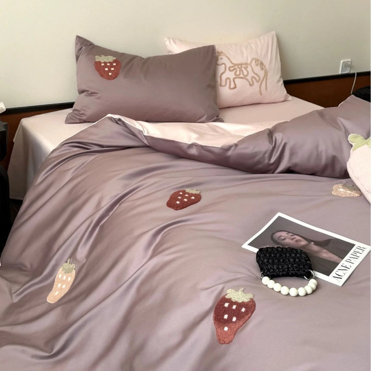 Bedding Set Cotton Satin Embroidered Strawberry Design