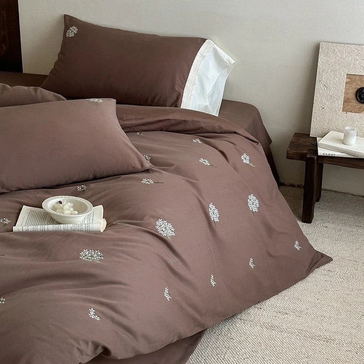 Bedding Set Cotton Satin Floral Embroidery 4-Piece