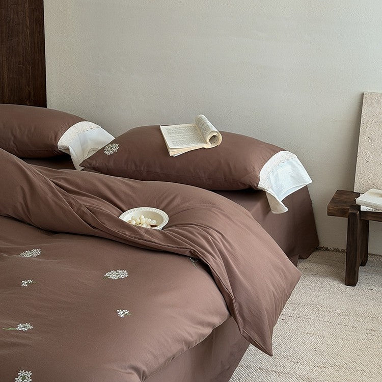 Bedding Set Cotton Satin Floral Embroidery 4-Piece