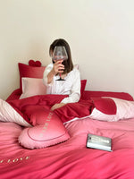 Bedding Set Cotton Satin Reversible Includes Heart Pillow