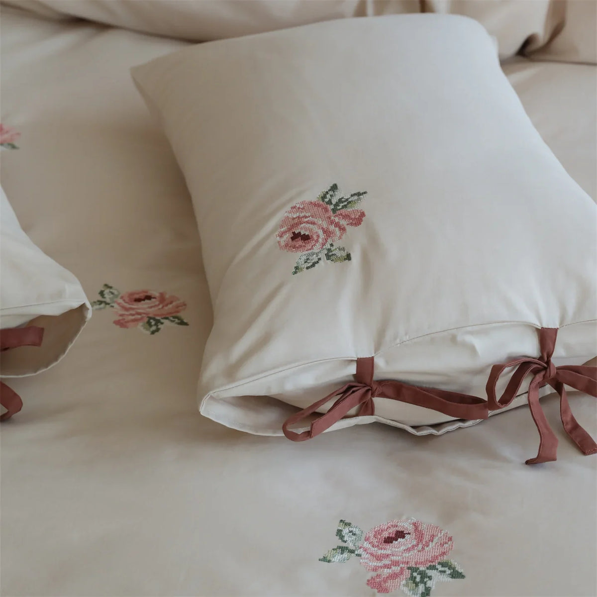 Bedding Set Cotton Satin Rose Embroidery Bow Closure
