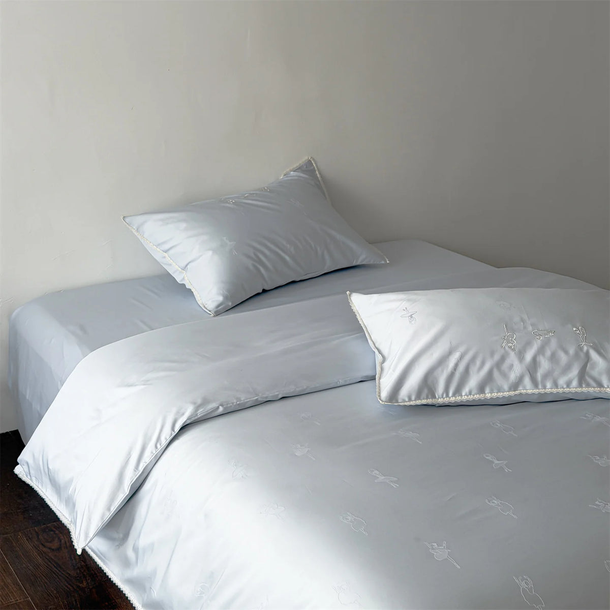 Bedding Set Cotton Satin Temperature-Regulating Ballerina Embroidery & Lace Trim