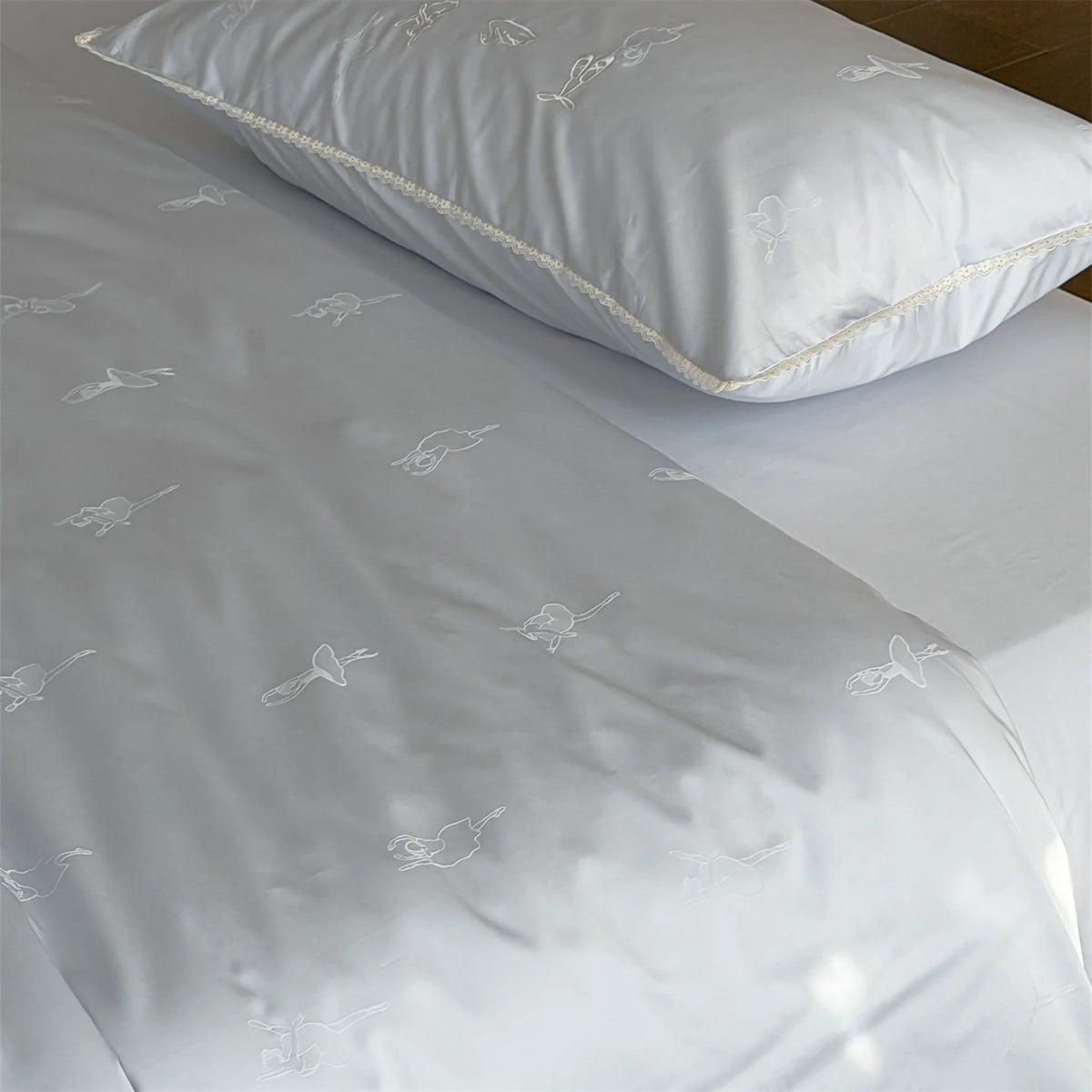 Bedding Set Cotton Satin Temperature-Regulating Ballerina Embroidery & Lace Trim