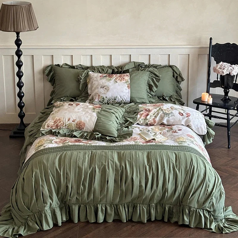 Bedding Set Cotton Satin Vintage Rose & Ruffles 4-Piece