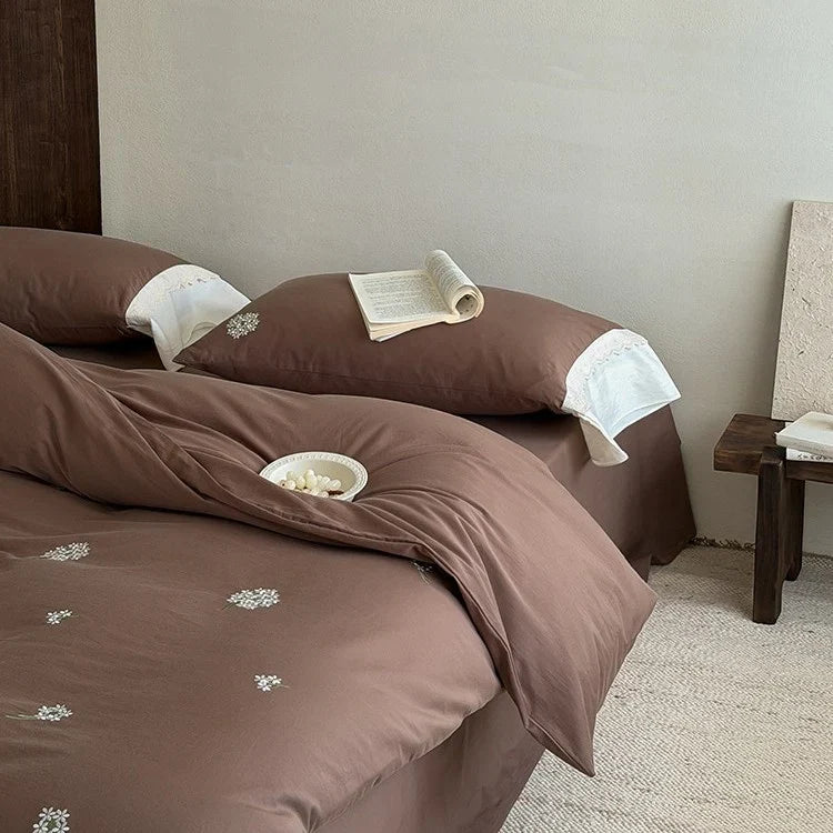 Bedding Set Embroidered Cotton Satin 4-Piece