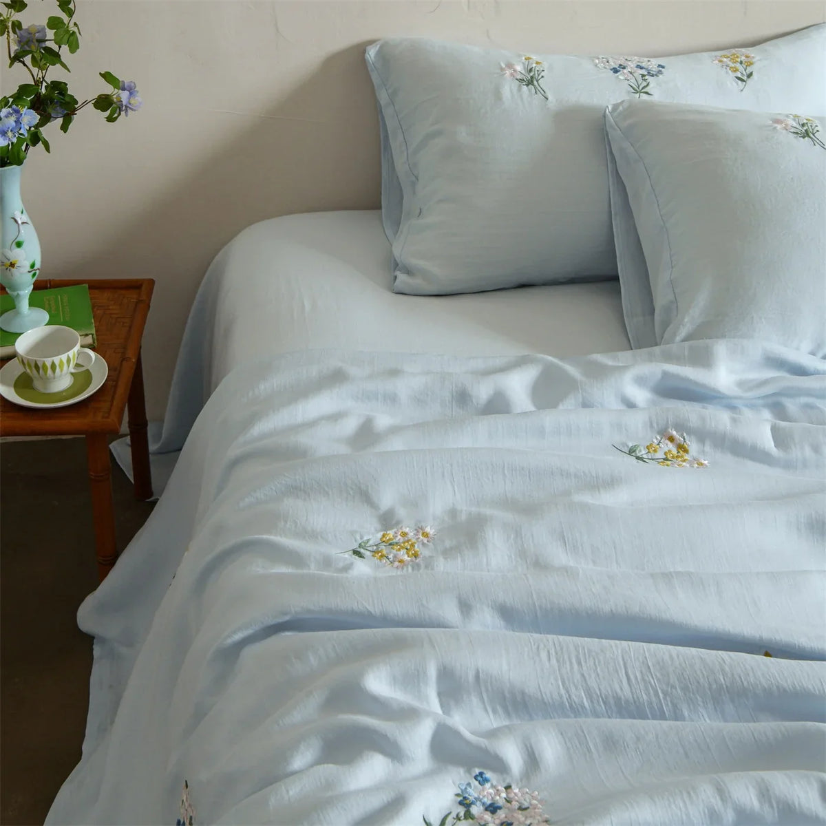 Bedding Set Embroidered Linen-Cotton Breathable