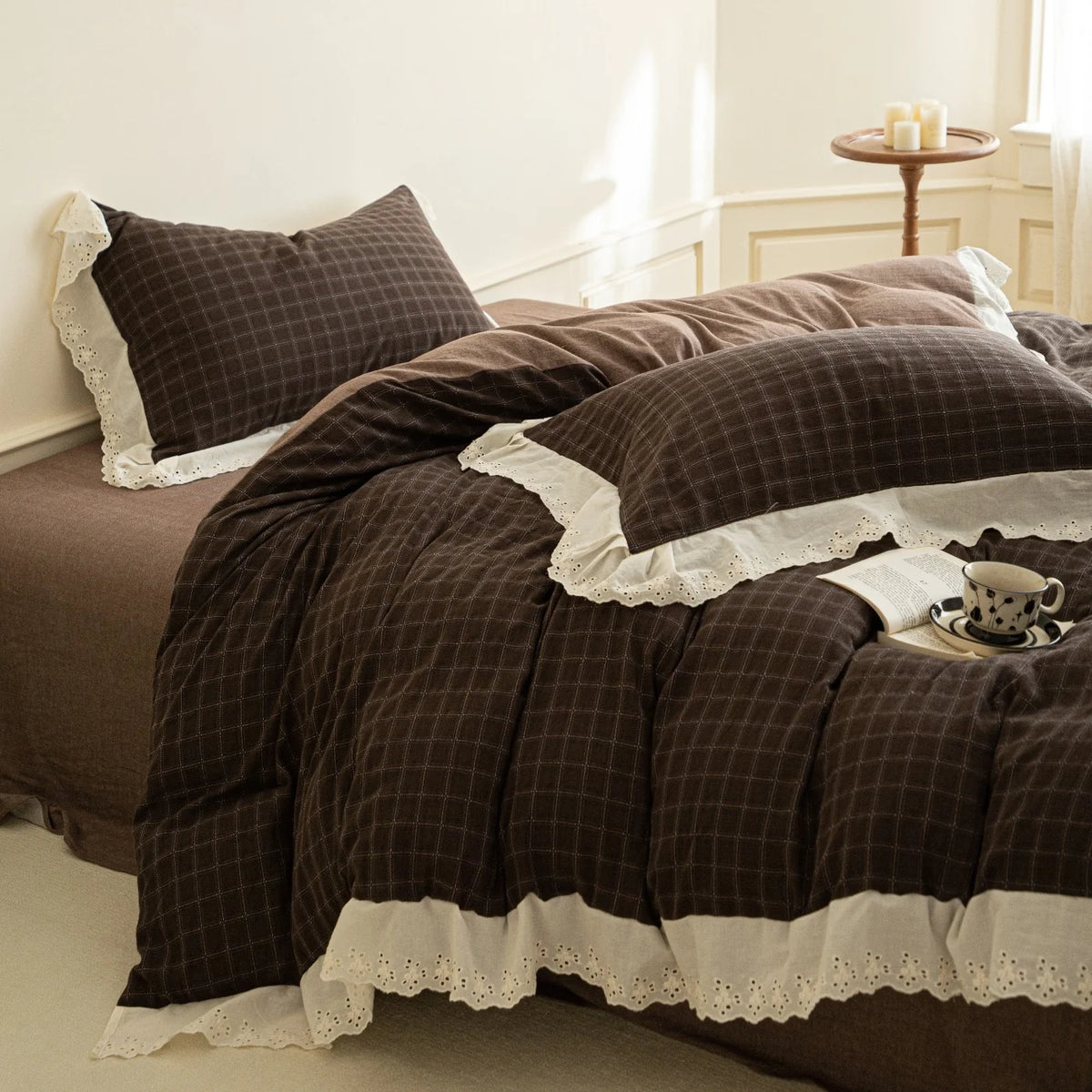 Bedding Set Flannel Reversible Check Pattern Lace Trim