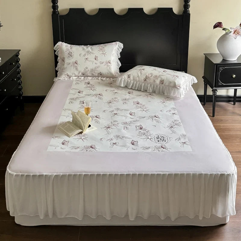 Bedding Set Floral Center Panel With Attached Bed Skirt