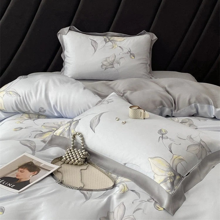 Bedding Set Geometric Jacquard Satin Trim 4-Piece Set