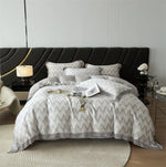 Bedding Set Geometric Jacquard Satin Trim 4-Piece Set