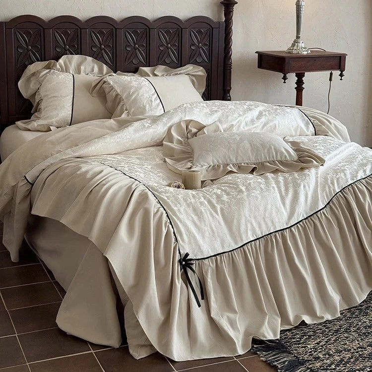 Bedding Set Jacquard Relief Ruffled Edges Cotton Blend 4-Piece