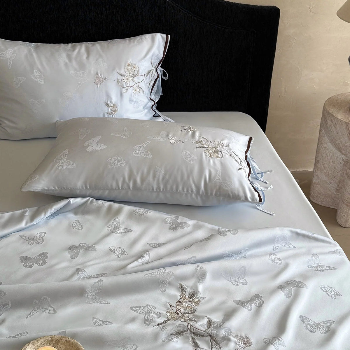 Bedding Set Jacquard Satin Butterfly Motif 4-Piece