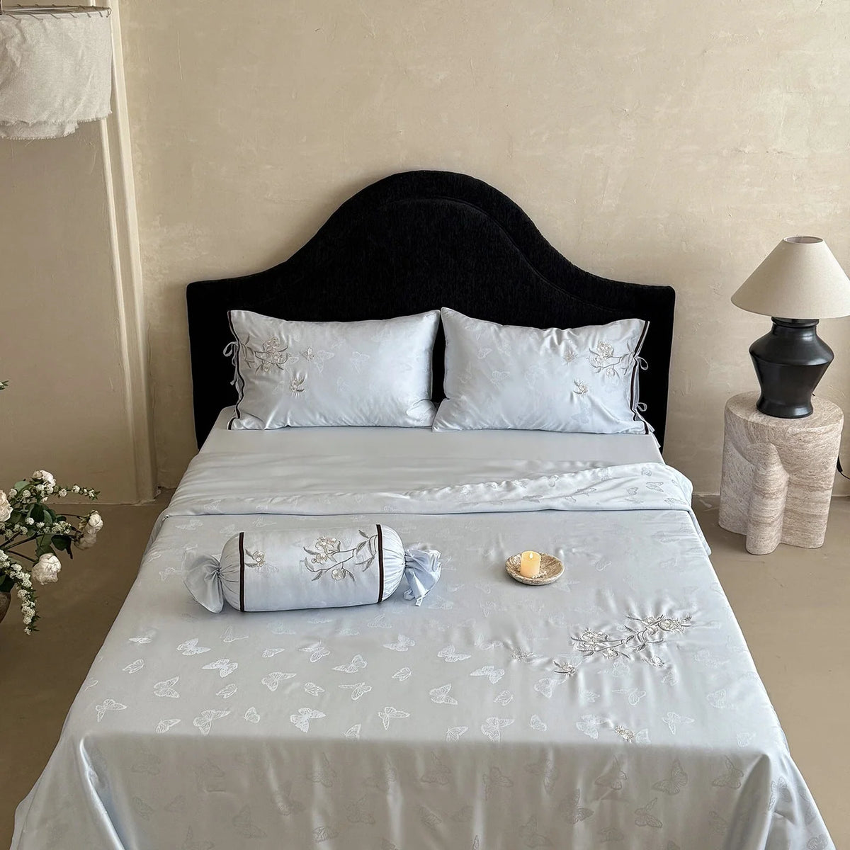 Bedding Set Jacquard Satin Butterfly Motif 4-Piece