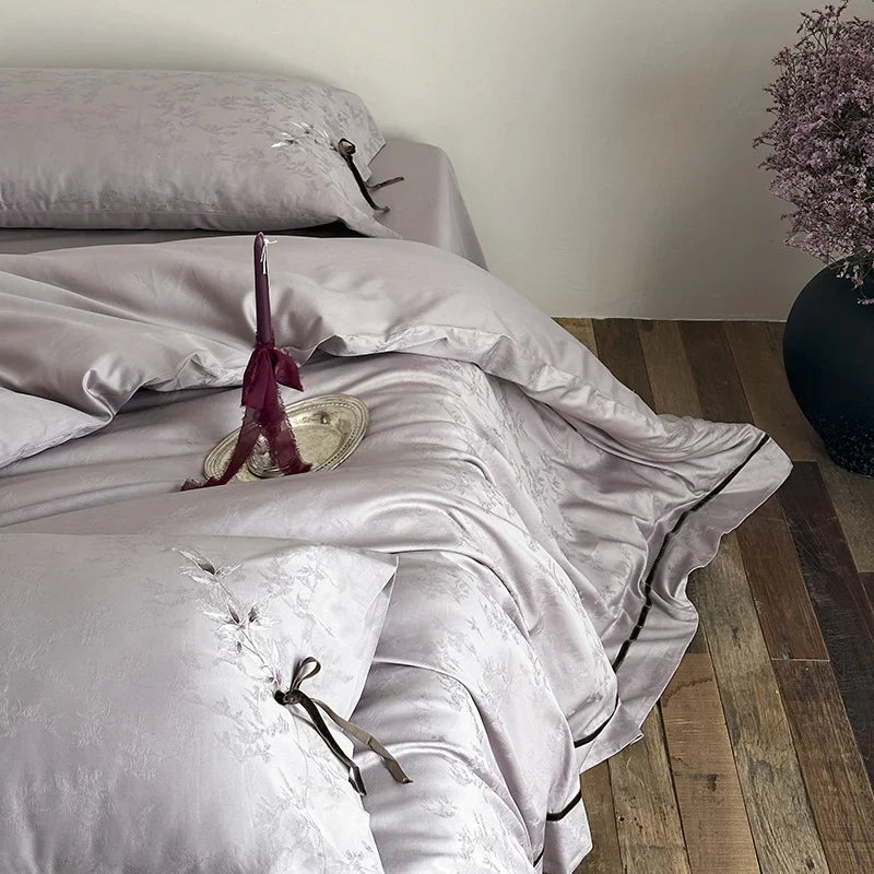 Bedding Set Jacquard Satin Floral Applique 4-Piece