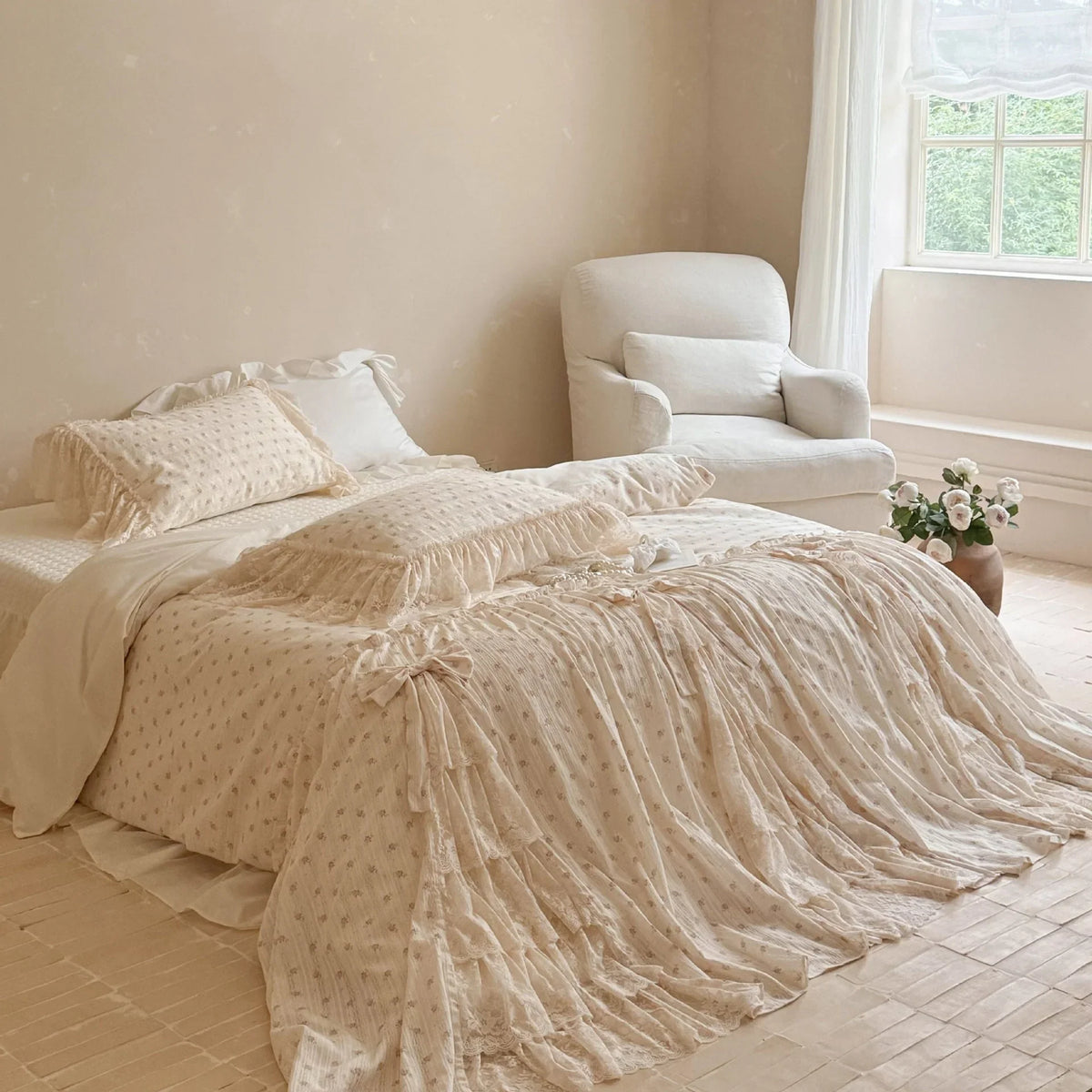 Bedding Set Lace Ruffle Cotton Blend 4-Piece With Bed Skirt