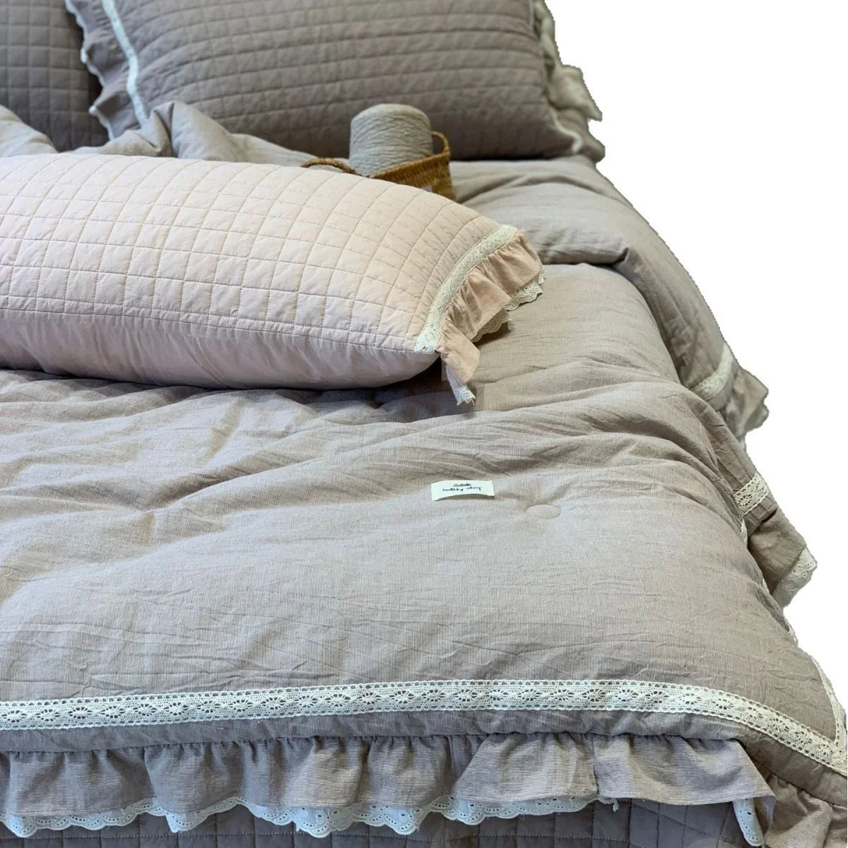 Bedding Set Quilted Breathable Cotton Lace Ruffles