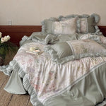 Bedding Set Reversible Watercolor Floral & Lace Trim 4-Piece