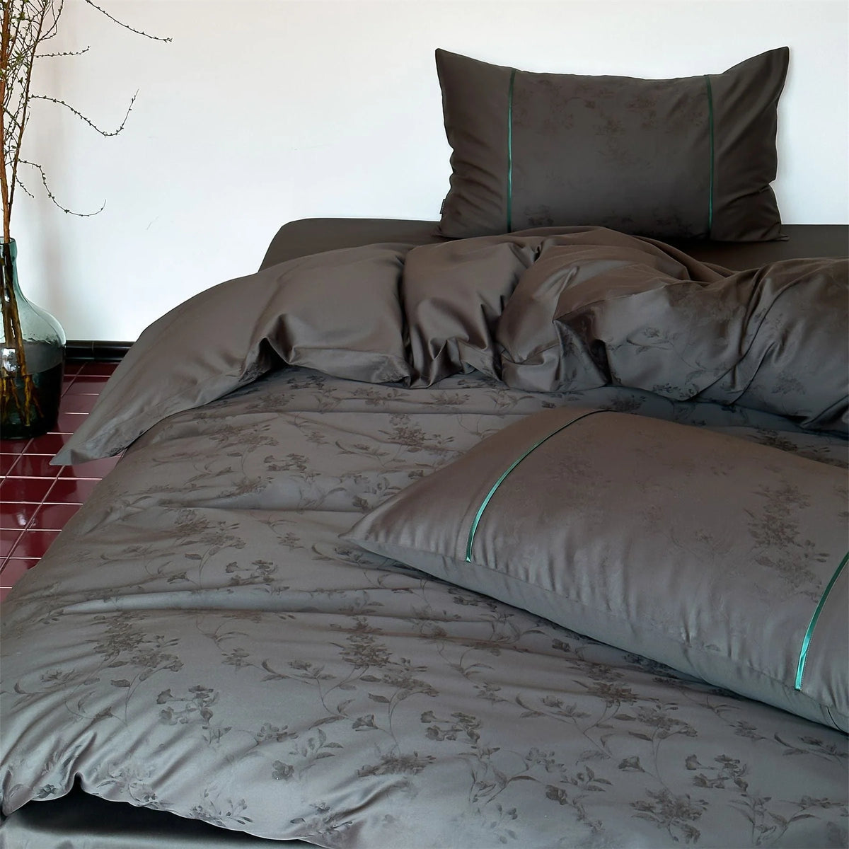 Bedding Set Satin Floral Jacquard 4-Piece