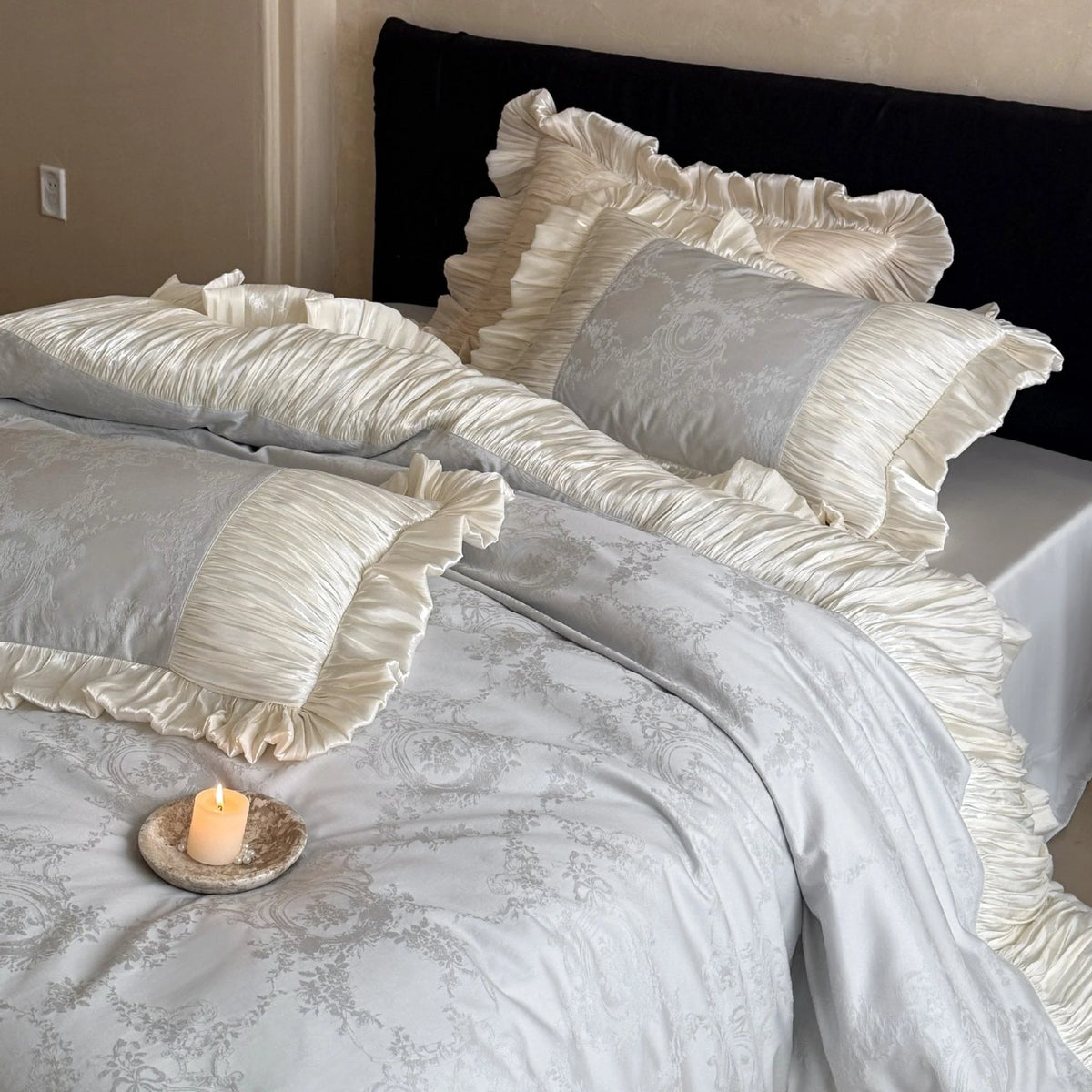 Bedding Set Satin Jacquard Pleated Ruffles