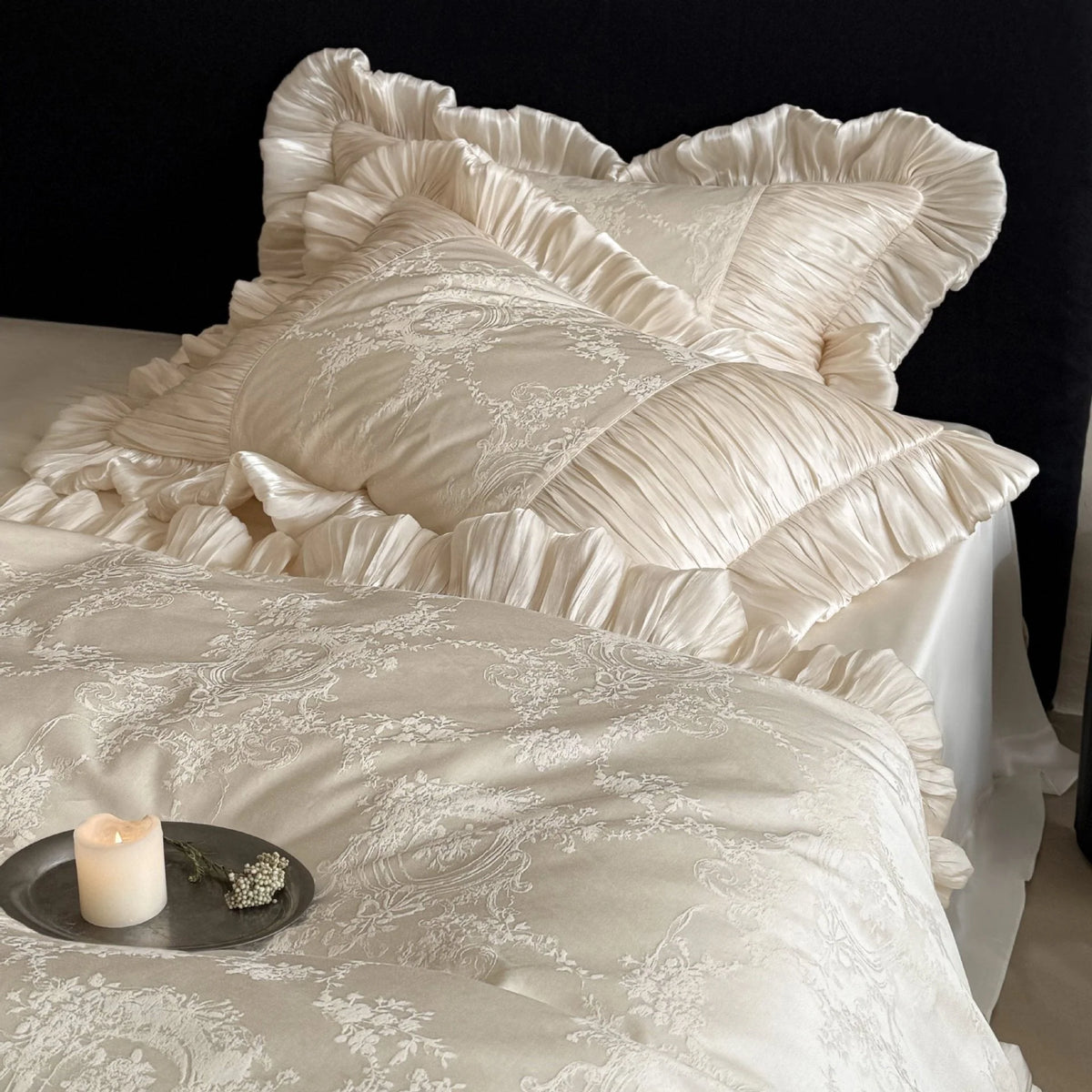 Bedding Set Satin Jacquard Pleated Ruffles