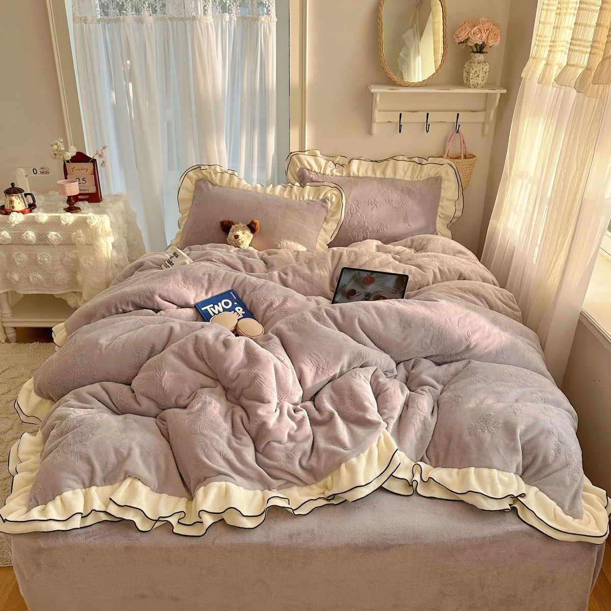 Bedding Set Silky Milk Fiber Double-Layer Lace Edge