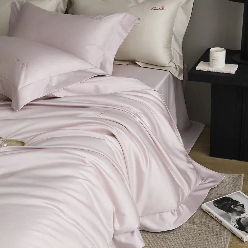 Bedding Set Silky Satin Temperature-Regulating Set of 4