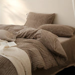 Bedding Set Textured Chenille Reversible Fleece 4-Piece