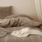 Bedding Set Textured Chenille Reversible Fleece 4-Piece