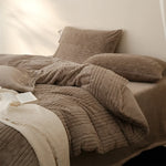 Bedding Set Textured Chenille & Reversible Fleece Machine Washable