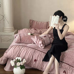 Bedding Set Velvety Microfiber Quilted 4-Piece