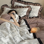 Bedding Set Vintage Toile Ruffled Edge 4-Piece Set