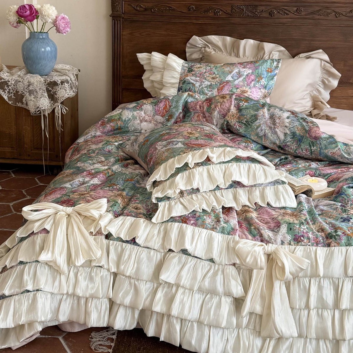 Bedding Set Watercolor Floral Integrated Bed Skirt