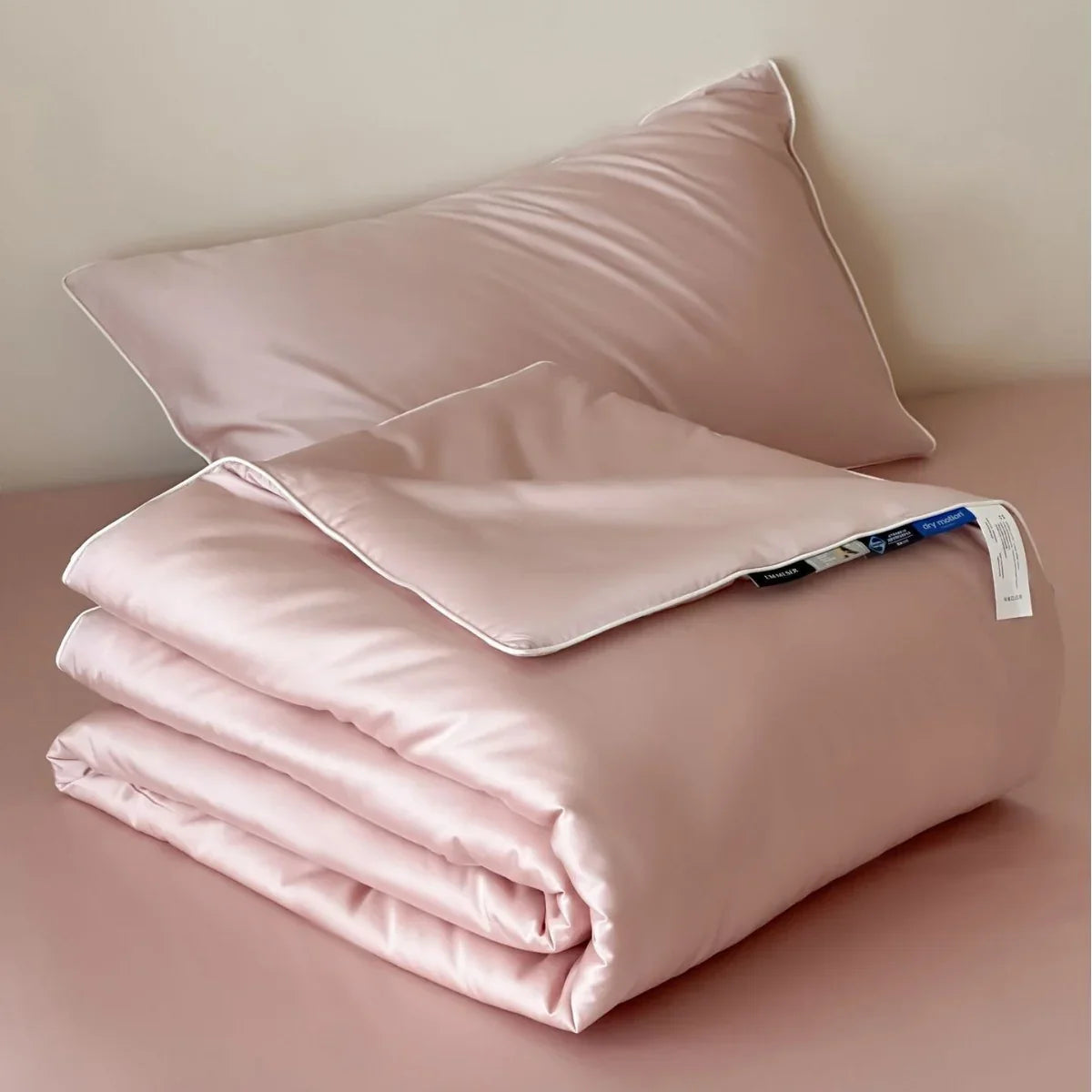 Bedspread Set Quilted Satin Piped Edges & Button Detail