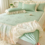 Bedspread Set Ruffled Edges Machine Washable 4-Piece