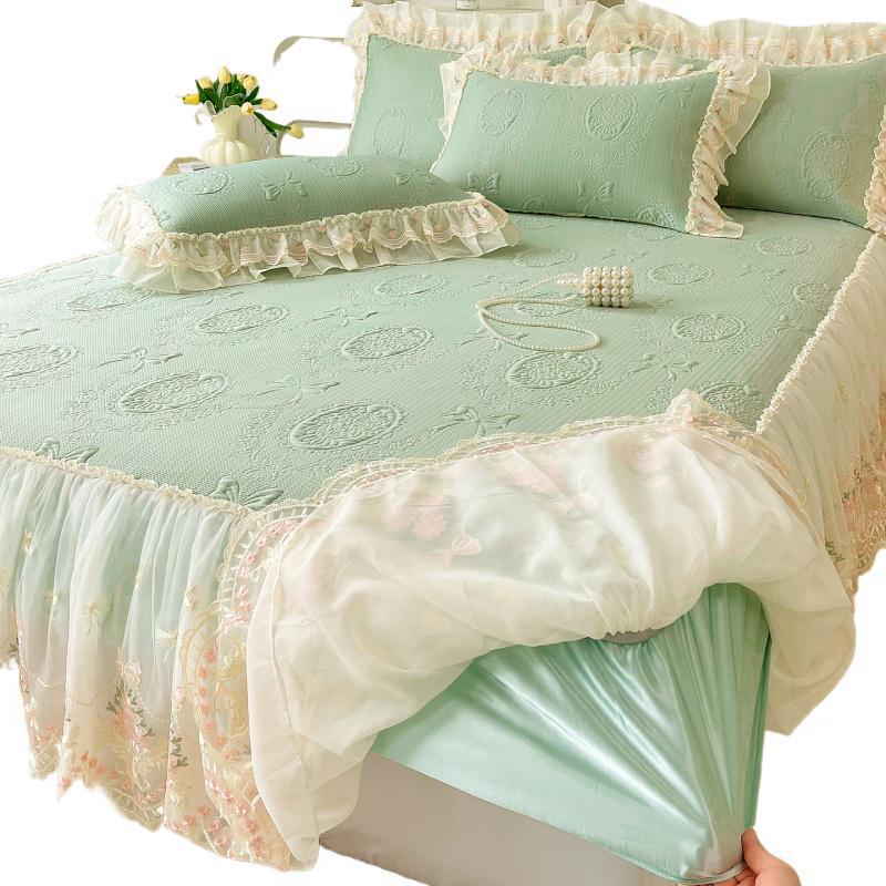 Bedspread Set Ruffled Edges Machine Washable 4-Piece