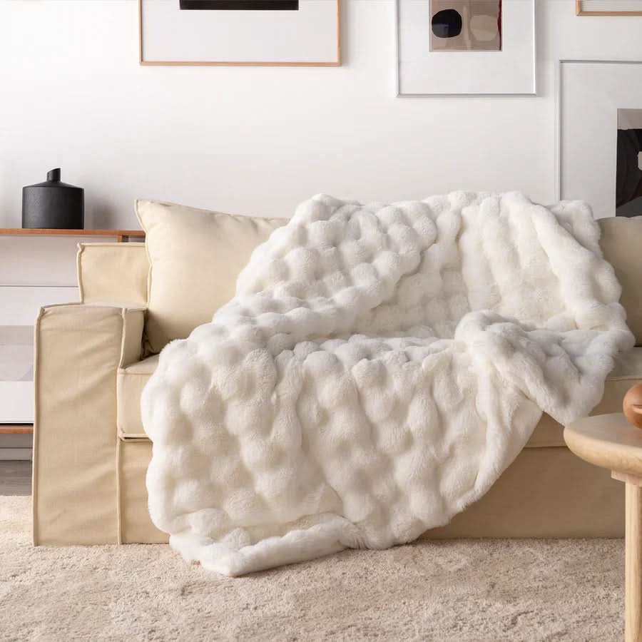 Blanket Double-Layer Faux Fur Breathable Year-Round Comfort
