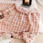 Blanket Double-Layer Faux Fur Breathable Year-Round Comfort