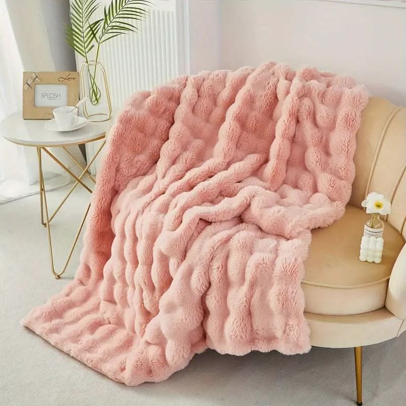 Blanket Double-Layer Faux Fur Breathable Year-Round Comfort